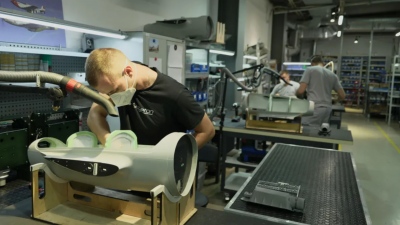 Η Ουκρανία σχεδιάζει να κατασκευάσει πάνω από 7 εκατ. drones το 2026