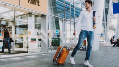 Πόσο ακριβά είναι φέτος τα ανοιξιάτικα ταξίδια των Αμερικανών