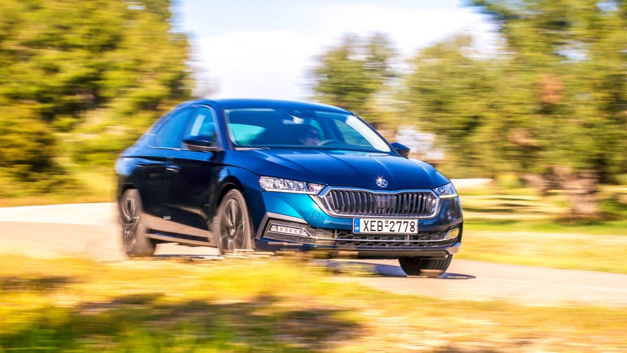 Δοκιμάζουμε την plug-in υβριδική Skoda Octavia Grand Coupe iV 204 PS