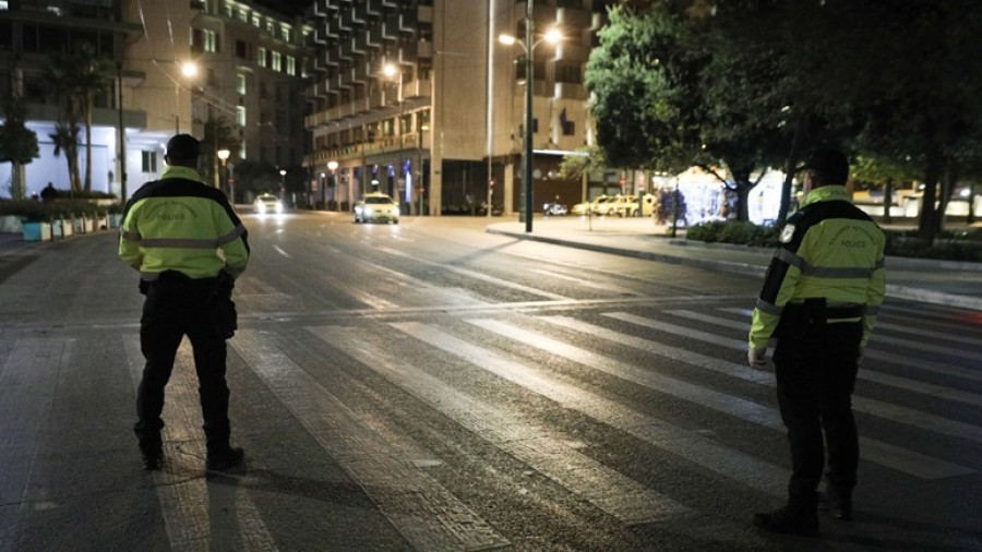 Πρόστιμα ύψους 529.100 ευρώ επιβλήθηκαν σε μια ημέρα για παραβιάσεις των μέτρων κατά του κορωνοϊού