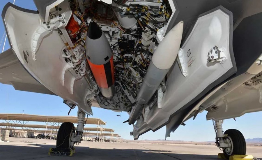 Terror - The USA tested a thermonuclear bomb in Nevada - Russia, China go on alert