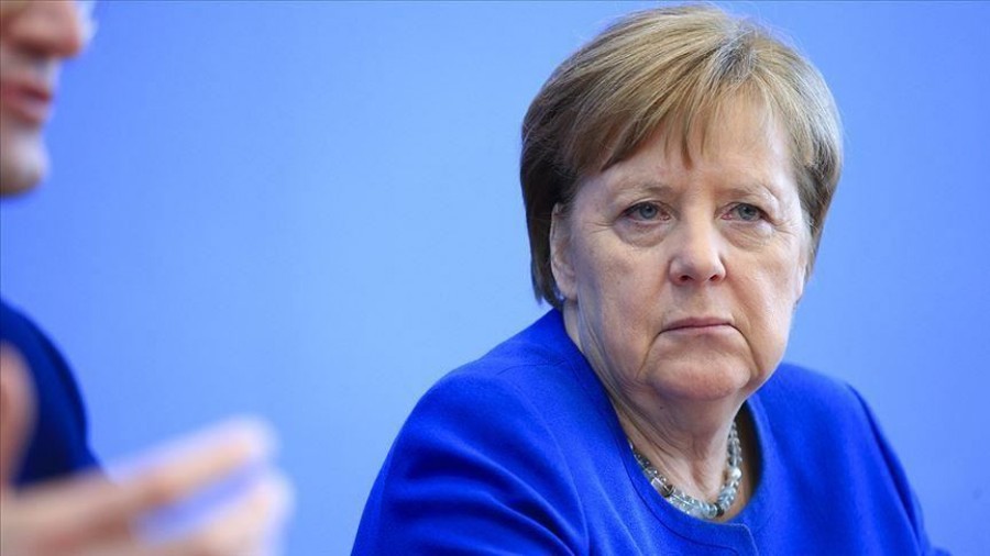 Merkel: Δεν διαπραγματεύομαι εγώ με τη Βρετανία για το Brexit αλλά η Commission