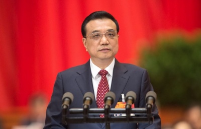 Li (πρωθυπουργός Κίνας): Είμαστε έτοιμοι για διαπραγματεύσεις με τις ΗΠΑ ώστε να επιλυθούν οι εμπορικές διαφορές