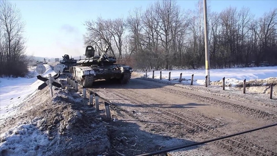 Η Ουκρανία σφραγίζει τα σύνορα – Ειδικό καθεστώς με πλήθος απαγορεύσεων με το βλέμμα στη ρωσική επίθεση