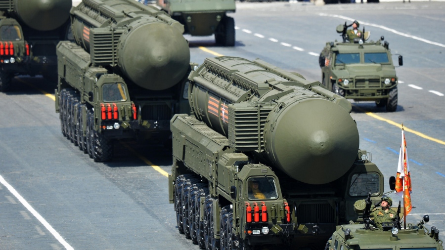 Ανοίγουν οι πύλες του φρενοκομείου - Η Ρωσία θα χρησιμοποιήσει πυρηνικά σε ενδεχόμενο αποκλεισμό του Kaliningrad