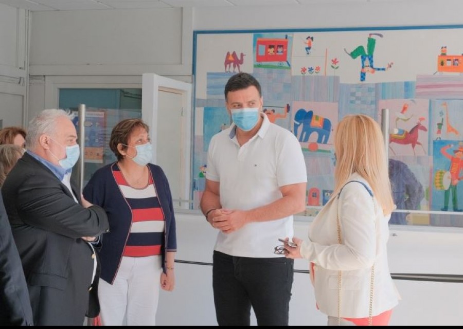 Επίσκεψη Κικίλια στο Γενικό Νοσοκομείο Παίδων Πεντέλης: Διπλασιάζουμε τις ΜΕΘ