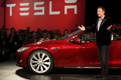 Την κάτω βόλτα παίρνει η Tesla - Θα χάσει 50 δισ. δολ. η χρηματιστηριακή της αξία