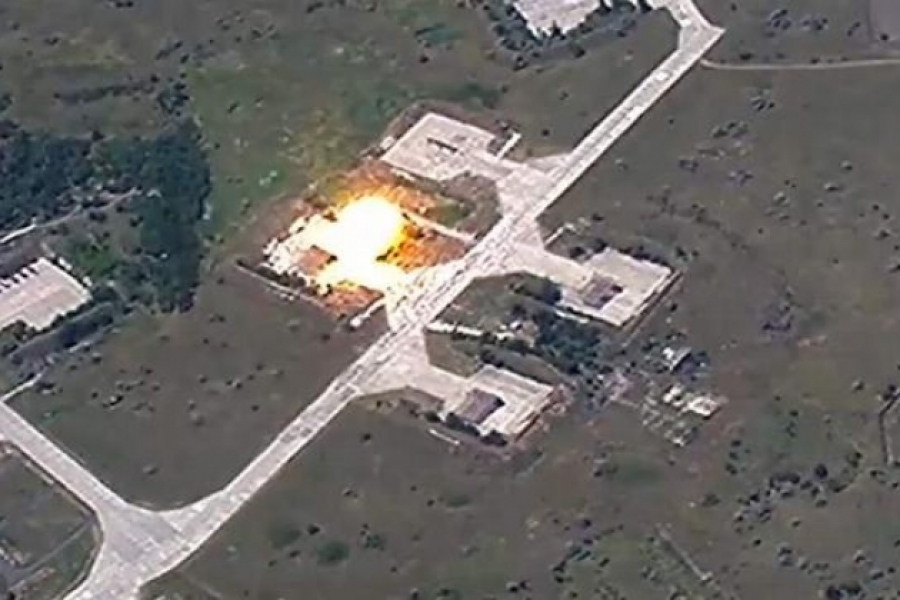 Ρωσικά Iskander έπληξαν ξανά τα ουκρανικά αεροδρόμια με μαχητικά αεροσκάφη