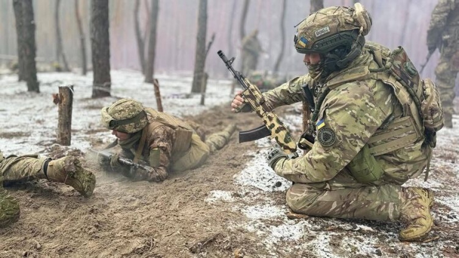 Roman Kostenk (Βουλευτής Ουκρανίας): Στο Myrnohrad έχουν παγιδευθεί Ουκρανοί στρατιώτες, ίσως να ξεπερνούν τους 550