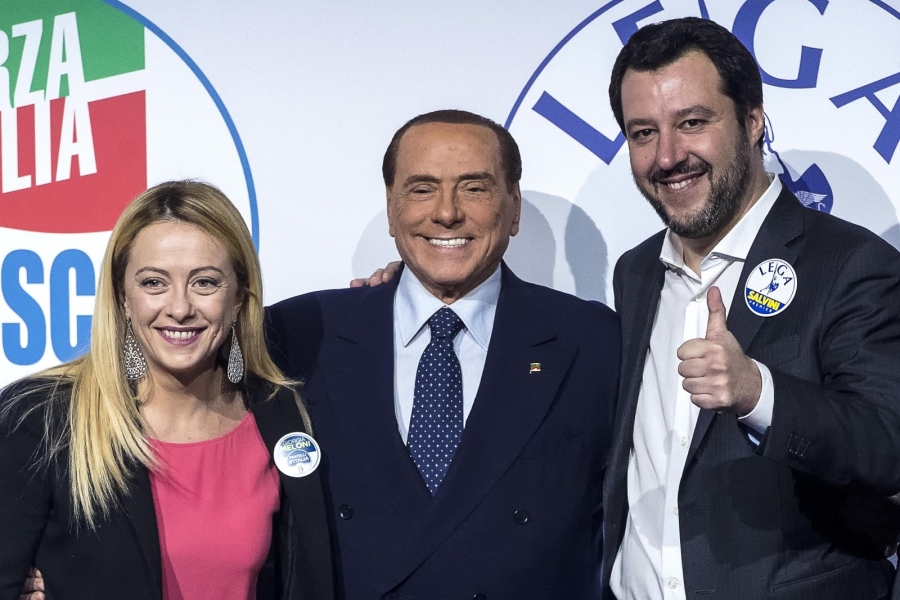Meloni, Salvini,Berluconi: Έτσι θα κυβερνήσουμε την Ιταλία - Η δύσκολη ισορροπία με τον Putin