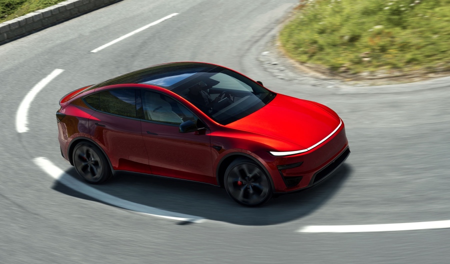 Τόσο κάνει το νέο Tesla Model Y Performance στην Ελλάδα