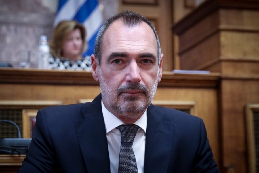 ΝΔ: Εμφύλιος Κατσανιώτη - Χρυσοχοΐδη για την επιλεκτική πολιτική στους Ρομά
