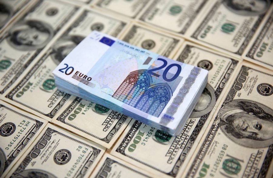 Δεν αναμένονται νέα κέρδη για το ευρώ παρά τα σχέδια της ΕΚΤ για το QE - Οι εκτιμήσεις 3 επενδυτικών οίκων