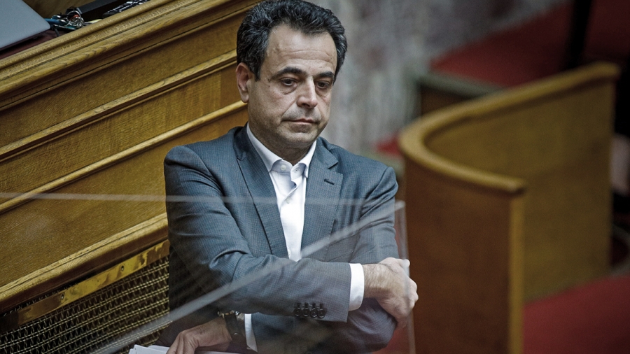 Δημοσία δαπάνη η κηδεία του εκλιπόντος βουλευτή, Νεκτάριου Σαντορινιού