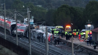 Ισπανία: Τριήμερο εθνικό πένθος κηρύχθηκε για το σιδηροδρομικό δυστύχημα