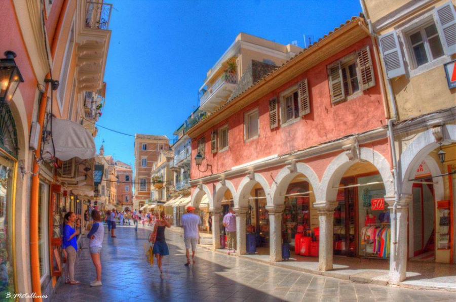 Κέρκυρα: Παραιτήθηκαν πέντε δημοτικοί σύμβουλοι για την επένδυση στον «Ερημίτη»