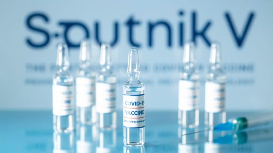 Σε καλό δρόμο η αναγνώριση των ρωσικών εμβολίων από την ΕΕ, λέει το Κρεμλίνο