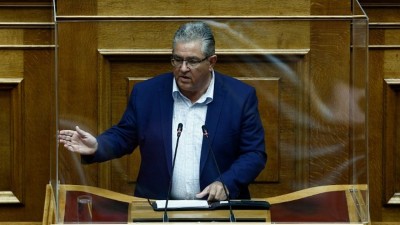 Κουτσούμπας: Τα τριψήφια νούμερα κρουσμάτων προέκυψαν και από το άνοιγμα του τουρισμού