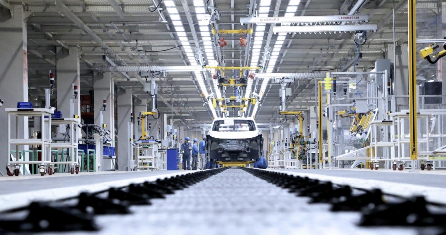 Η ηλεκτροκίνηση στέλνει στο ταμείο ανεργίας χιλιάδες εργαζόμενους