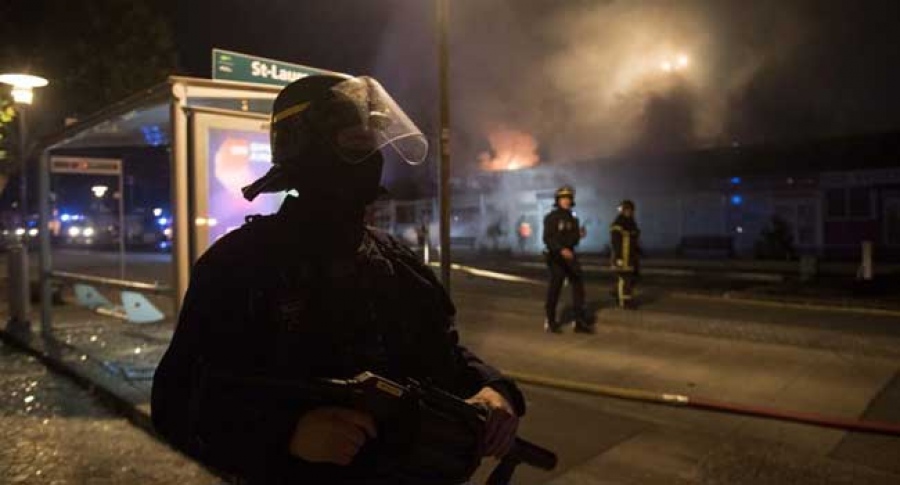 Απαγόρευση κυκλοφορίας για τέσσερα βράδια επιβάλλουν οι Γάλλοι μετά τα επεισόδια στη Ναντέρ