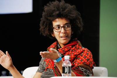 ΗΠΑ: H Google καλείται να δώσει εξηγήσεις, μετά την απόλυση μαύρης ερευνήτριας