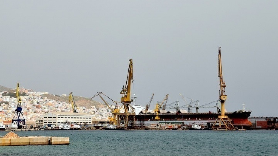 Κορωνοϊός: Αυστηρά μέτρα ελέγχου στα πλοία που προσεγγίζουν το ναυπηγείο του Νεωρίου