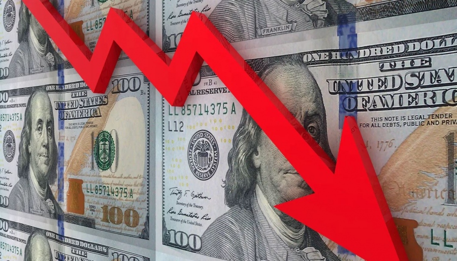 Η πτώση του δολαρίου ενισχύει τις αναπτυσσόμενες οικονομίες - Ακόμα πιο χαμηλά το νόμισμα μακροπρόθεσμα