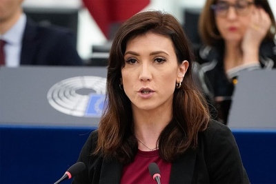 Πολωνή ευρωβουλευτής: «Πάψτε να είστε κορόιδα της Ουκρανίας - Ούτε έναν Patriot δωρεάν στον Zelensky»