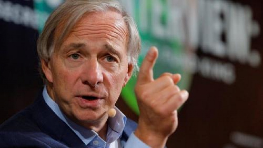 Dalio (Bridgewater): Λανθασμένη και επικίνδυνη για την οικονομία η πολιτική Trump έναντι της Κίνας