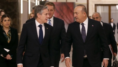 DW: Για στροφή στο ζήτημα της διεύρυνσης του ΝΑΤΟ προς Βορρά ετοιμάζεται η Τουρκία