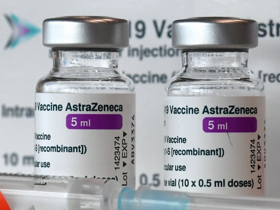 Χάος λόγω covid στην Ινδία – Κατά της AstraZeneca η ΕΕ – Σπάνιο να κολλήσει ο πλήρως εμβολιασμένος