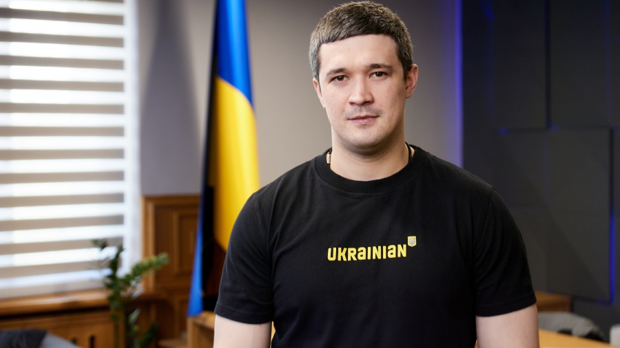 Ουκρανία: Ένας πρώην απατεώνας επικεφαλής του Υπουργείου Άμυνας