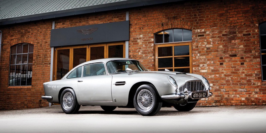 Στο σφυρί η Aston Martin DB5 του James Bond