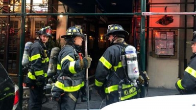 Covid: Χωρίς πυροσβέστες και αστυνομικούς μένουν οι ΗΠΑ, λόγω υποχρεωτικού εμβολιασμού – 26 πυροσβεστικοί σταθμοί έκλεισαν στη Νέα Υόρκη