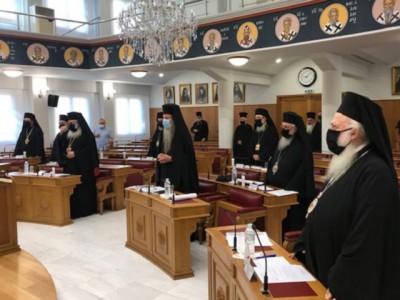 Ιερά Σύνοδος: Στο πειθαρχικό κατόπιν εορτής οι μητροπολίτες που δεν συμμορφώθηκαν