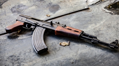 Kalashnikov αλλάζει το παιχνίδι: Παραγγελίες - μαμούθ για τον στρατιωτικό εξοπλισμό