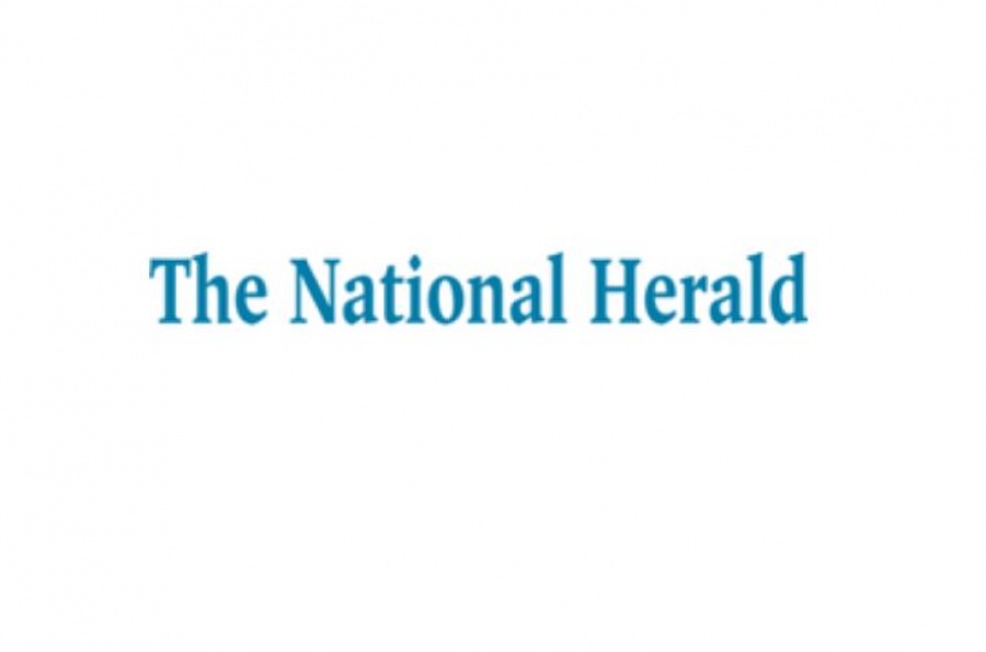 National Herald: Ο Τσίπρας υπερασπίζεται έναν «κακοήθη» υπουργό, τον Πολάκη