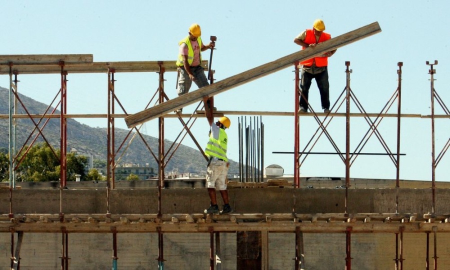 ΕΛΣΤΑΤ: Κατά 10% αυξήθηκε ο αριθμός των οικοδομικών αδειών το 2018