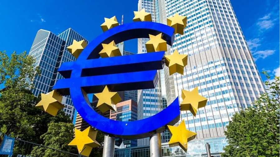 «Εκτός τόπου και χρόνου» οι αγορές - Προειδοποίηση από ΕΚΤ: Οι επενδυτές υποτιμούν τον κίνδυνο - Απειλείται η χρηματοπιστωτική σταθερότητα