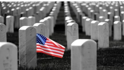 Τα νεκροταφεία στις Ηνωμένες Πολιτείες γεμίζουν αμερικανούς μισθοφόρους που σκοτώθηκαν στην Ουκρανία
