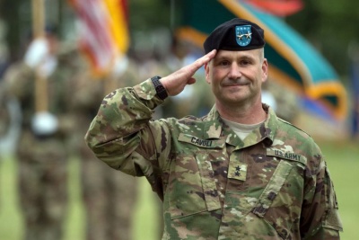 Συνάντηση αρχηγού ΓΕΣ με το διοικητή του Στρατού των ΗΠΑ στην Ευρώπη