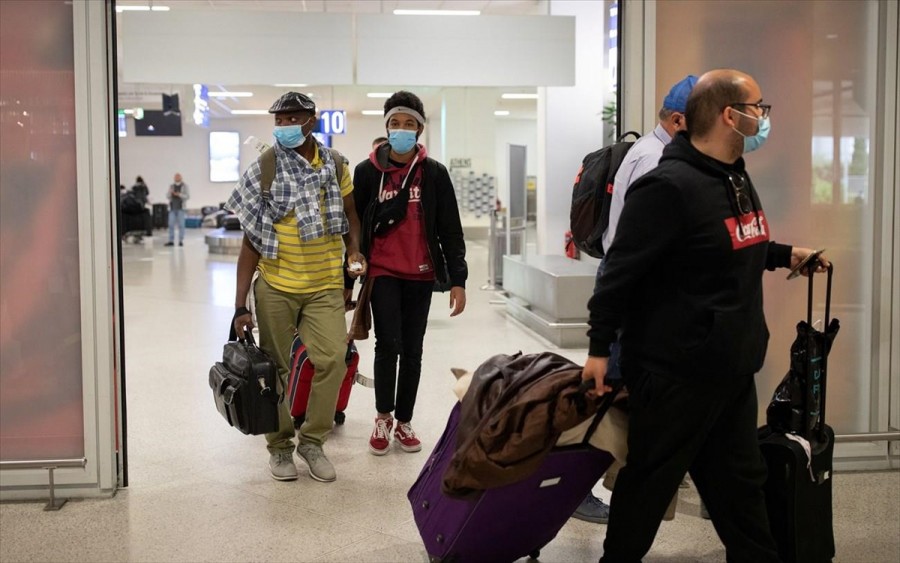 Αεροδρόμιο «Ελ. Βενιζέλος»: Πραγματοποιήθηκαν 7.804 έλεγχοι σε τουρίστες, μόλις τέσσερα τα κρούσματα