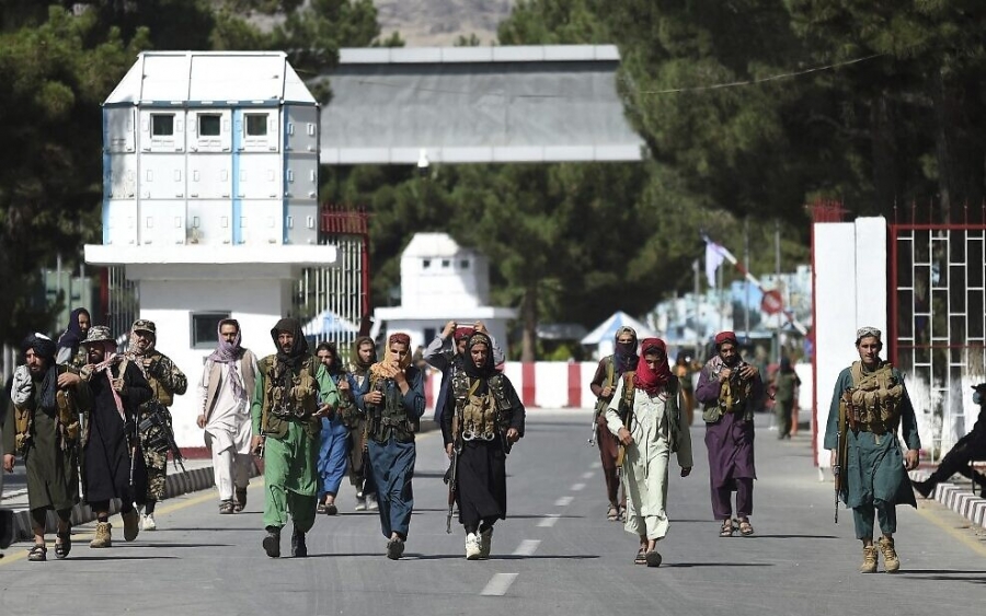 Πανηγυρίζουν οι Ταλιμπάν: Μάθημα για άλλους εισβολείς η ήττα των ΗΠΑ