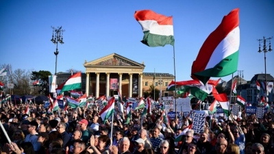 The countdown begins… EU to dissolve in 4 months following Hungary upheaval – Magyar landslide with 138 of 199 seats, Orban takes 55