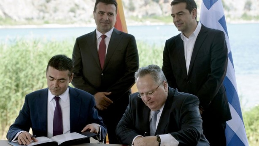 Πένθιμα χτυπούσαν οι καμπάνες στους Ψαράδες Πρεσπών την ώρα που υπέγραφαν τη συμφωνία Τσίπρας -Zaev