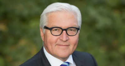 Steinmeier: Ο χρηματοπιστωτικός τομέας πρέπει να αποτρέψει την κερδοσκοπία και τις φούσκες στα κρυπτονομίσματα
