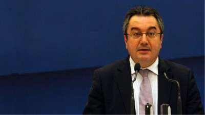 Μόσιαλος: Να μην ανοίξει όλη η βόρεια και η νότια Ελλάδα ταυτόχρονα – Σε ζώνες το άνοιγμα