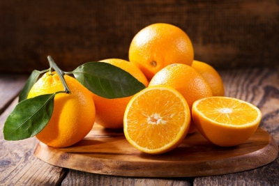 Όργιο κερδοσκοπίας στην άναρχη αγορά - Τιμή παραγωγού για το πορτοκάλι 0,25 λεπτά το κιλό και στη λιανική στα 2 ευρώ