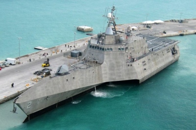 Άβυσσος... Το Πολεμικό Ναυτικό των ΗΠΑ εισάγει άλλο ένα πολεμικό πλοίο που μπορεί να αποσυρθεί σε μόλις... 10 χρόνια