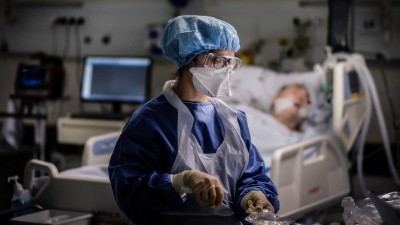 Δημοσκόπηση Interview: Το 64,2% στην Ελλάδα θα κάνει το εμβόλιο για τον κορωνοϊό